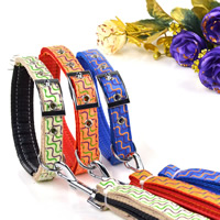 Waves Pattern Dog Collars and Dog Leashes Set Soft Foam Lining